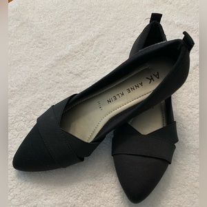 Anne Klein iflex black flats